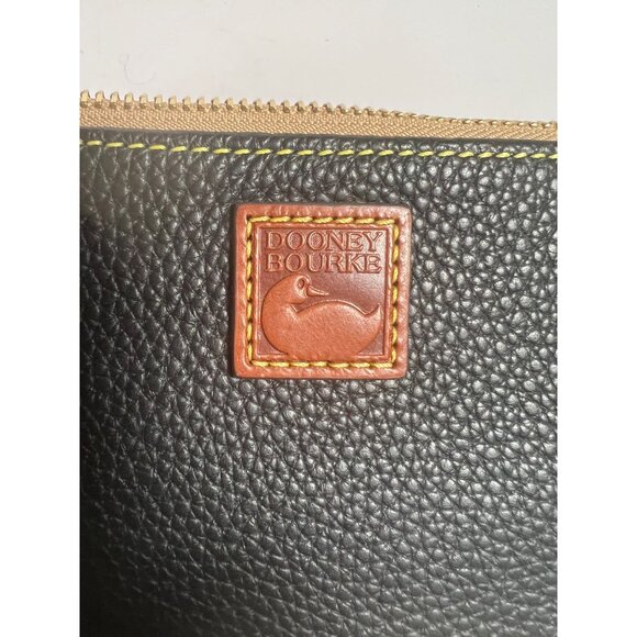 Dooney & Bourke Black Pebbled Leather Zip Wallet With Tan Trim & Gold Accents Co - Picture 2 of 6